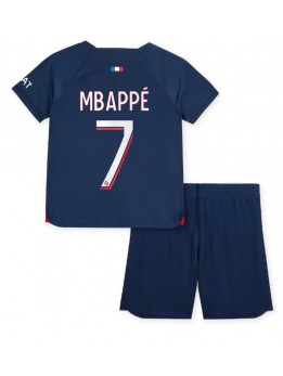 Paris Saint-Germain Kylian Mbappe #7 Replika Hemmakläder Barn 2023-24 Kortärmad (+ byxor)